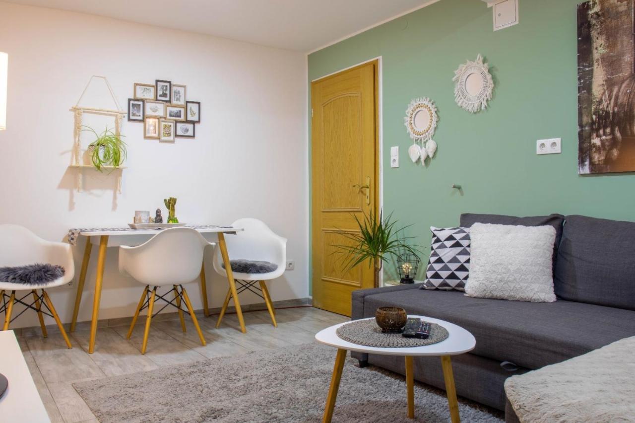 Kleine Gemuetliche Einliegerwohnung Mit Garten Und Pool Nordstemmen Екстериор снимка