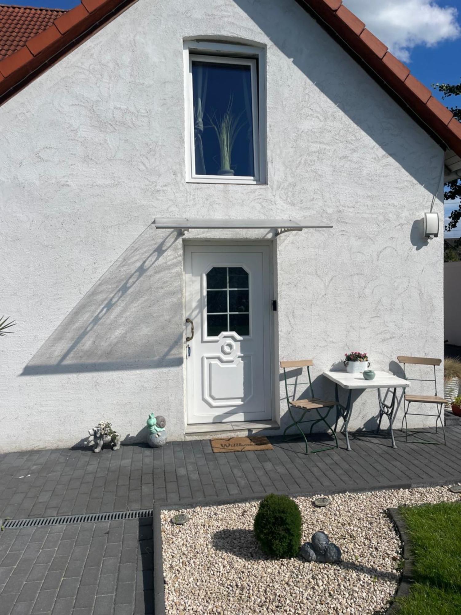 Kleine Gemuetliche Einliegerwohnung Mit Garten Und Pool Nordstemmen Екстериор снимка